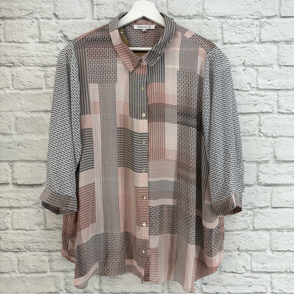 Rose + Olive Button Front Tunic Top Blouse Geometric Patchwork 2x